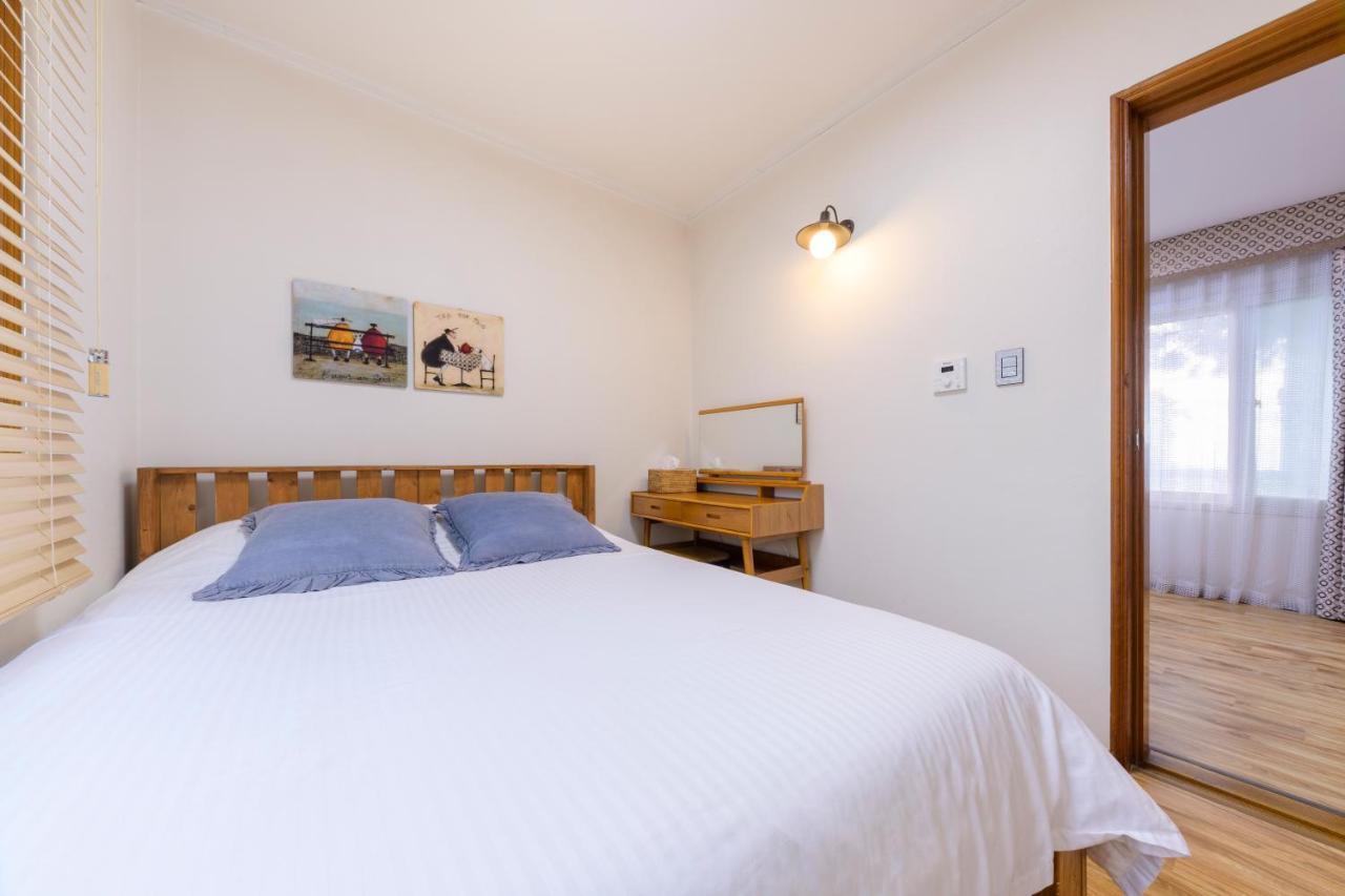 Harry And Sodam Pension Jeju Exterior foto
